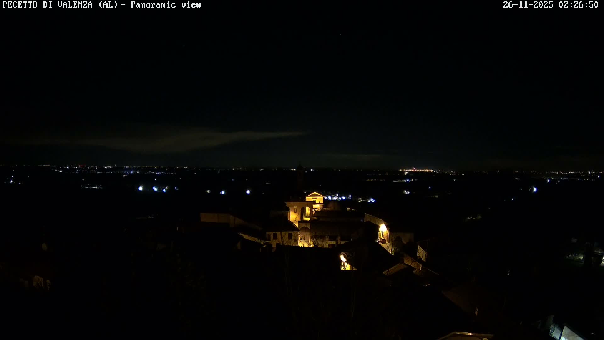 Pecetto di Valenza La Rocca Live Cam - Pecetto di Valenza, Piedmont, Italy