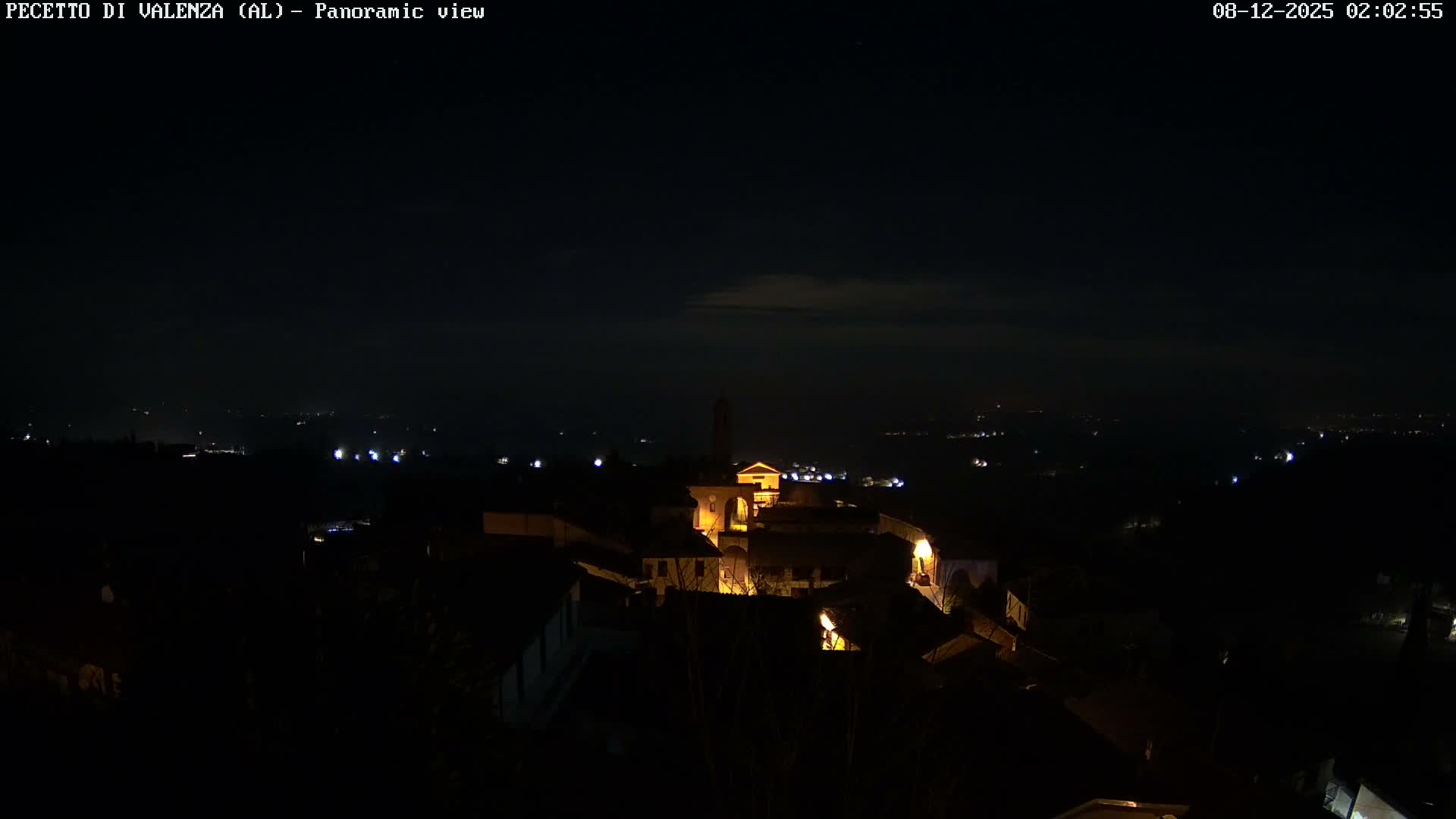 Pecetto di Valenza La Rocca Live Cam - Pecetto di Valenza, Piedmont, Italy