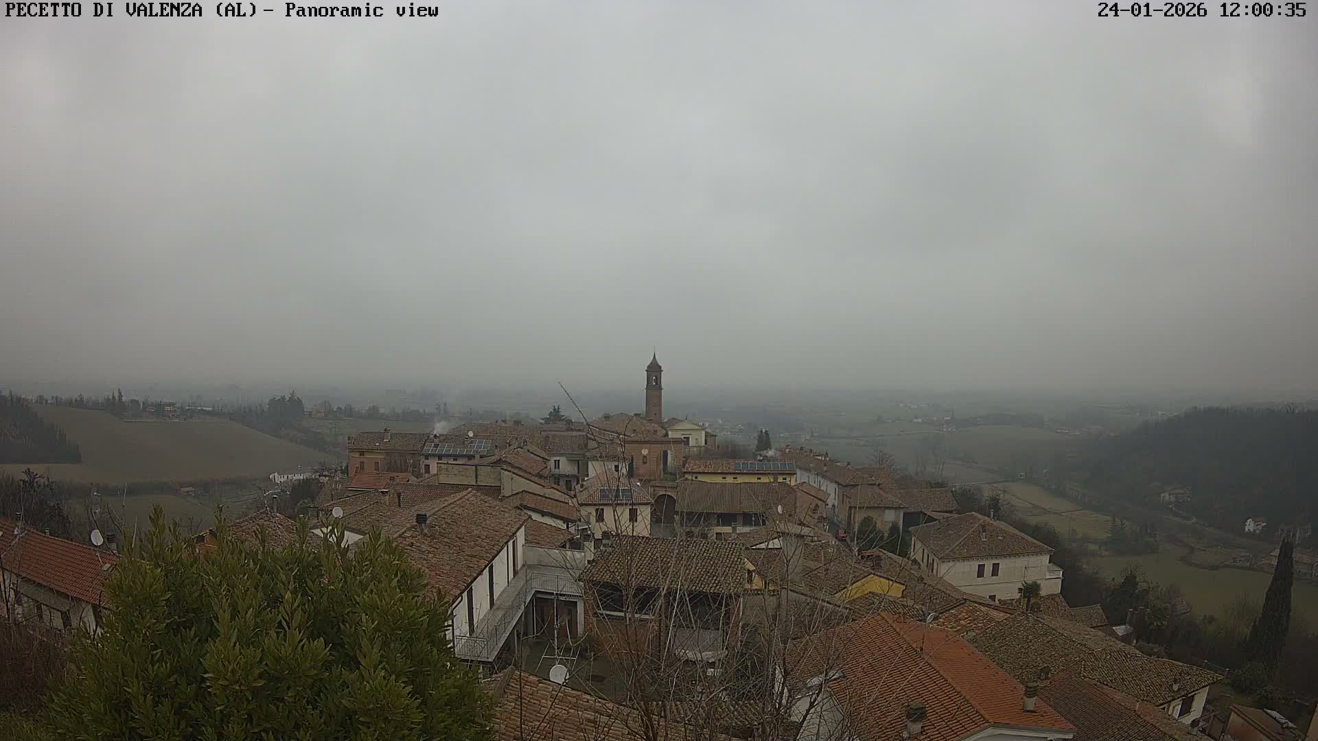 Pecetto di Valenza La Rocca Live Cam - Pecetto di Valenza, Piedmont, Italy