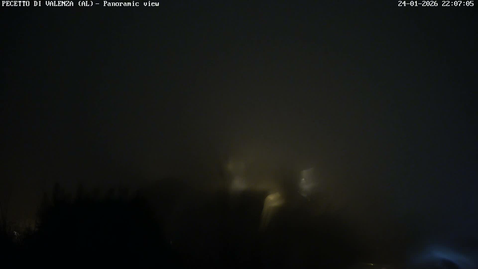 Pecetto di Valenza La Rocca Live Cam - Pecetto di Valenza, Piedmont, Italy