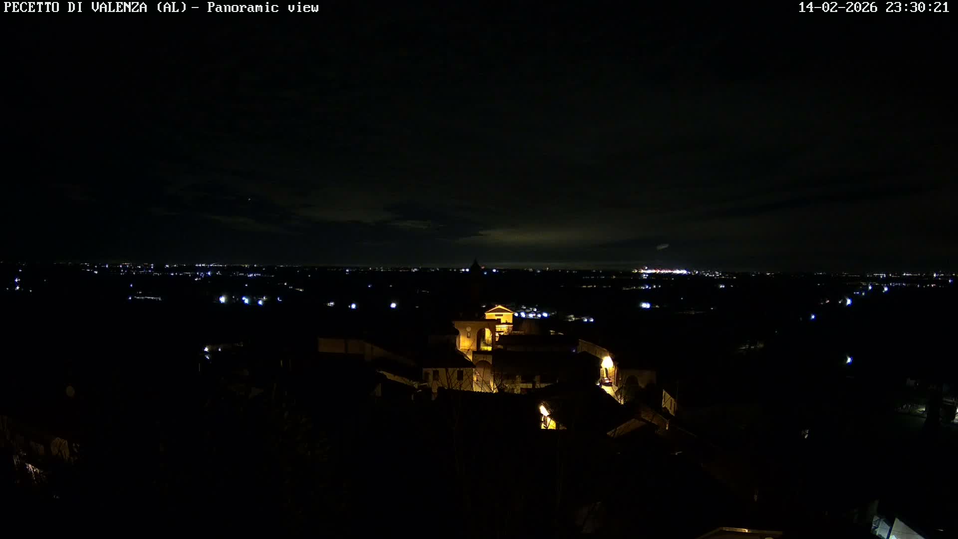 Pecetto di Valenza La Rocca Live Cam - Pecetto di Valenza, Piedmont, Italy