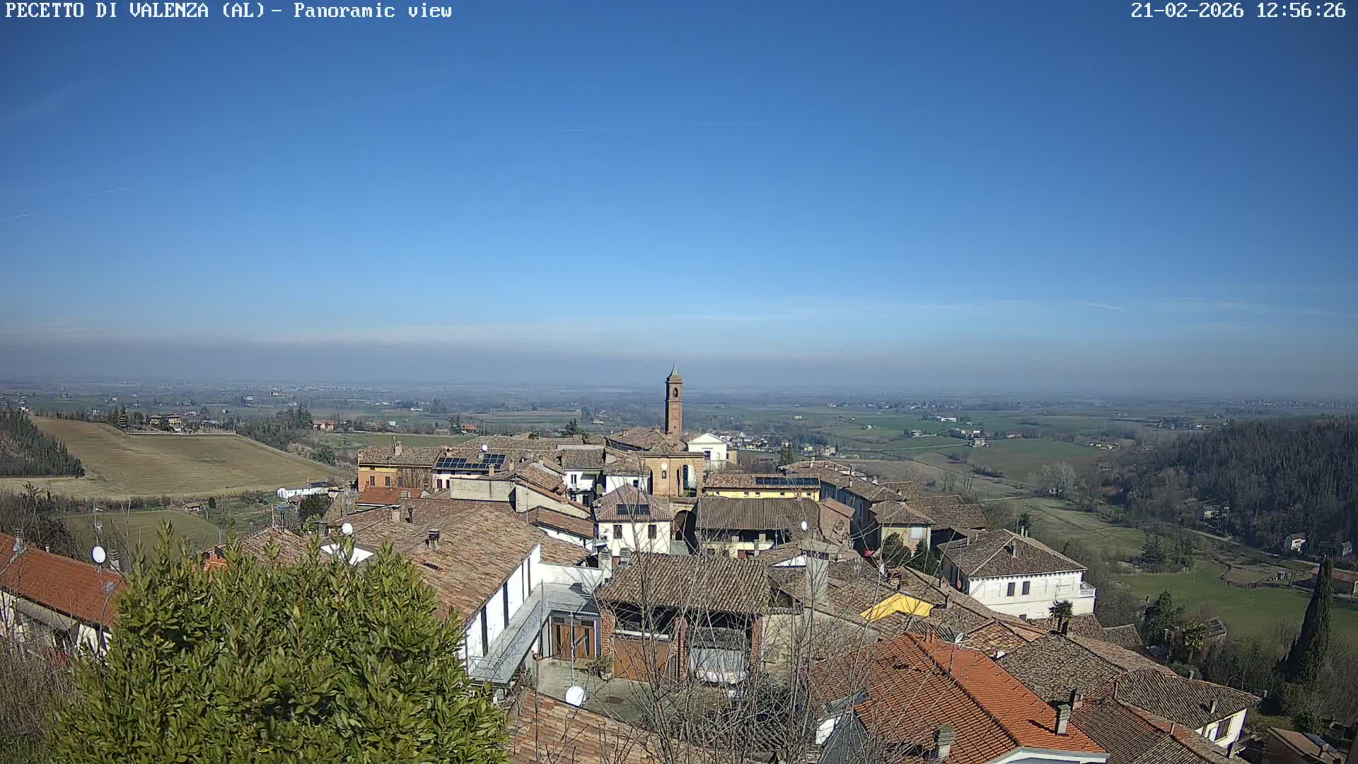 Pecetto di Valenza La Rocca Live Cam - Pecetto di Valenza, Piedmont, Italy