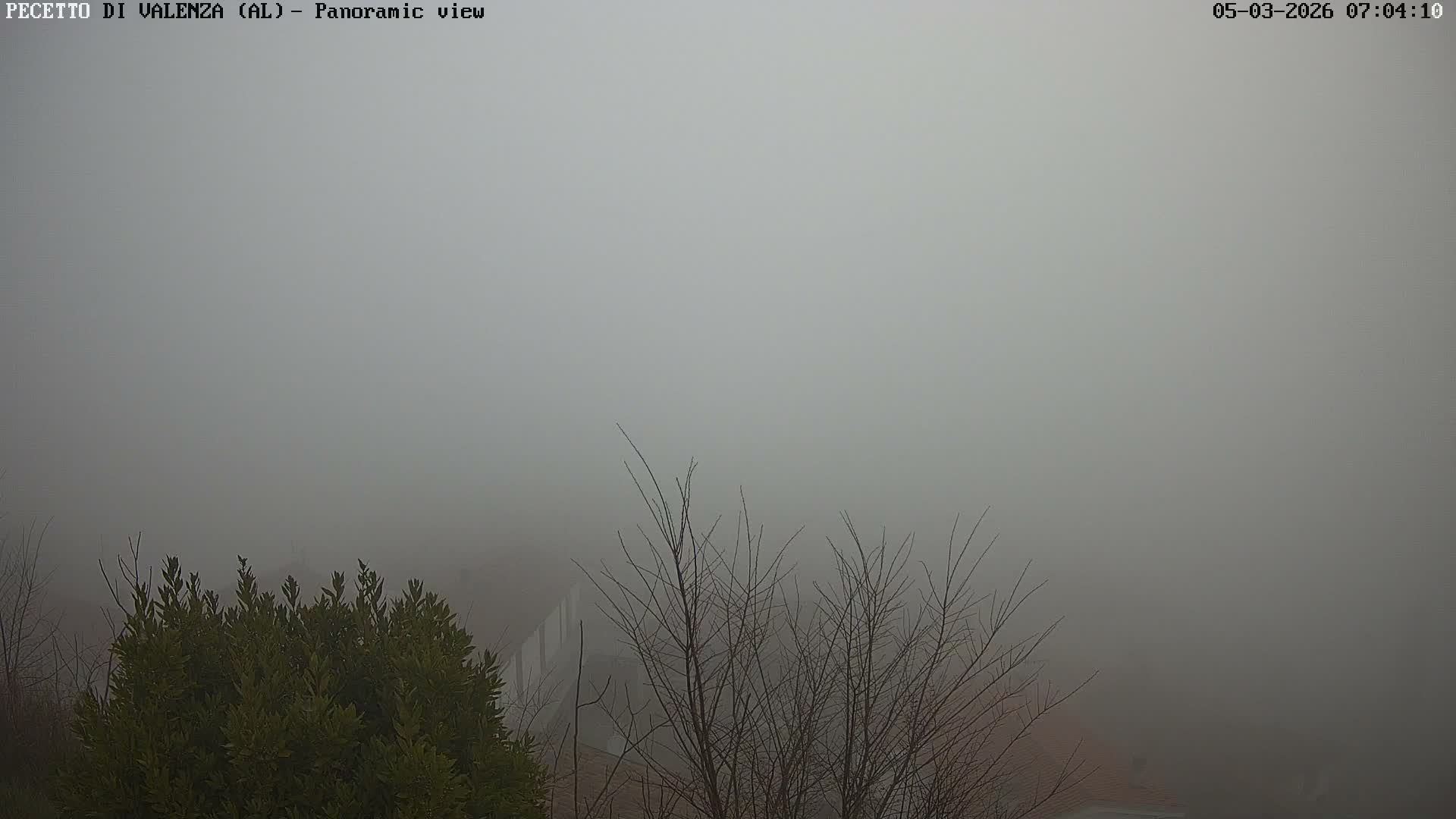 Pecetto di Valenza La Rocca Live Cam - Pecetto di Valenza, Piedmont, Italy