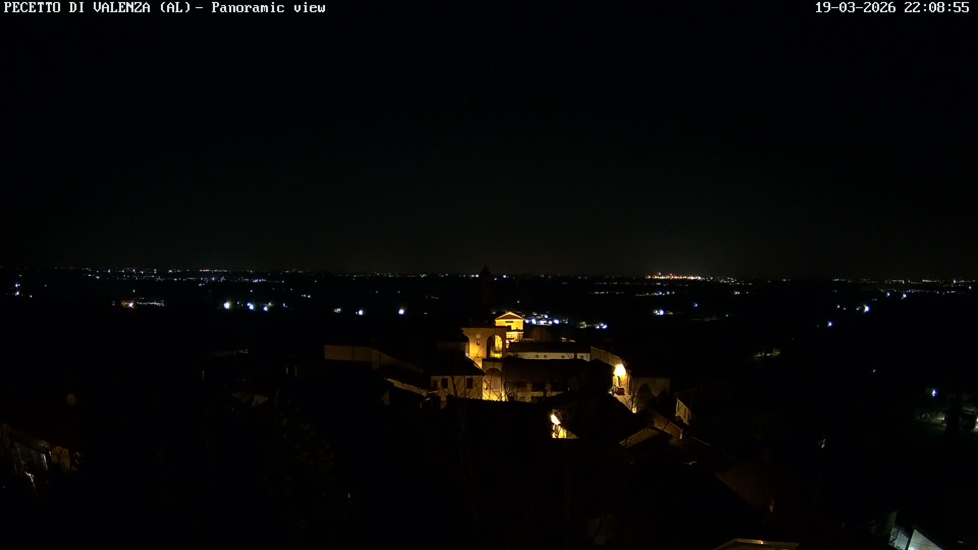 Pecetto di Valenza La Rocca Live Cam - Pecetto di Valenza, Piedmont, Italy