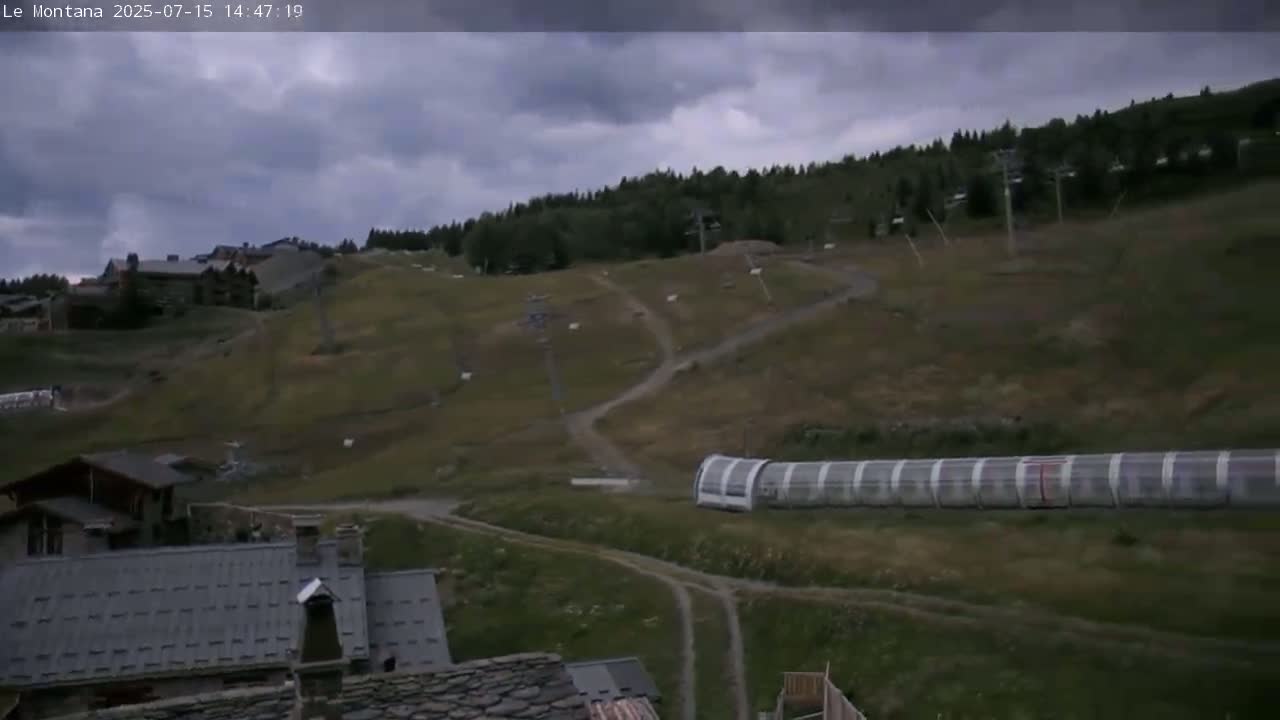 Montvalezan,  La RosièreSki Village & Chalet Le Montana Cottage French Alps Live Cam - Albertville, Savoie, Auvergne-Rhône-Alpes, France
