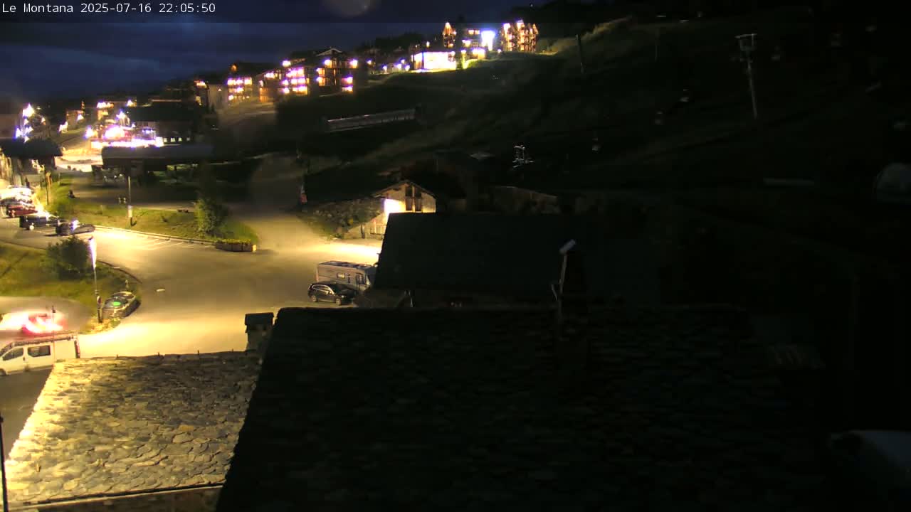 Montvalezan,  La RosièreSki Village & Chalet Le Montana Cottage French Alps Live Cam - Albertville, Savoie, Auvergne-Rhône-Alpes, France