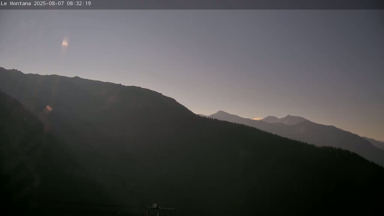 Montvalezan,  La Rosière Ski Village & Chalet Le Montana Cottage French Alps Live Cam - Albertville, Savoie, Auvergne-Rhône-Alpes, France