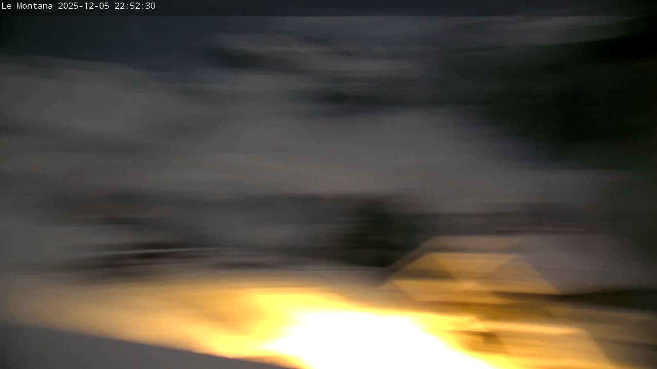 Montvalezan,  La Rosière Ski Village & Chalet Le Montana Cottage French Alps Live Cam - Albertville, Savoie, Auvergne-Rhône-Alpes, France