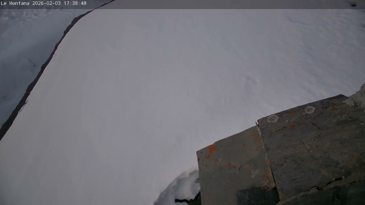 Montvalezan,  La Rosière Ski Village & Chalet Le Montana Cottage French Alps Live Cam - Albertville, Savoie, Auvergne-Rhône-Alpes, France