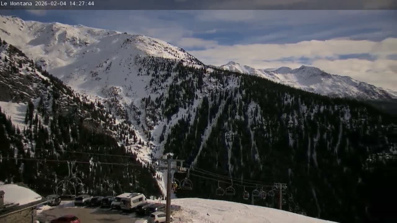 Montvalezan,  La Rosière Ski Village & Chalet Le Montana Cottage French Alps Live Cam - Albertville, Savoie, Auvergne-Rhône-Alpes, France