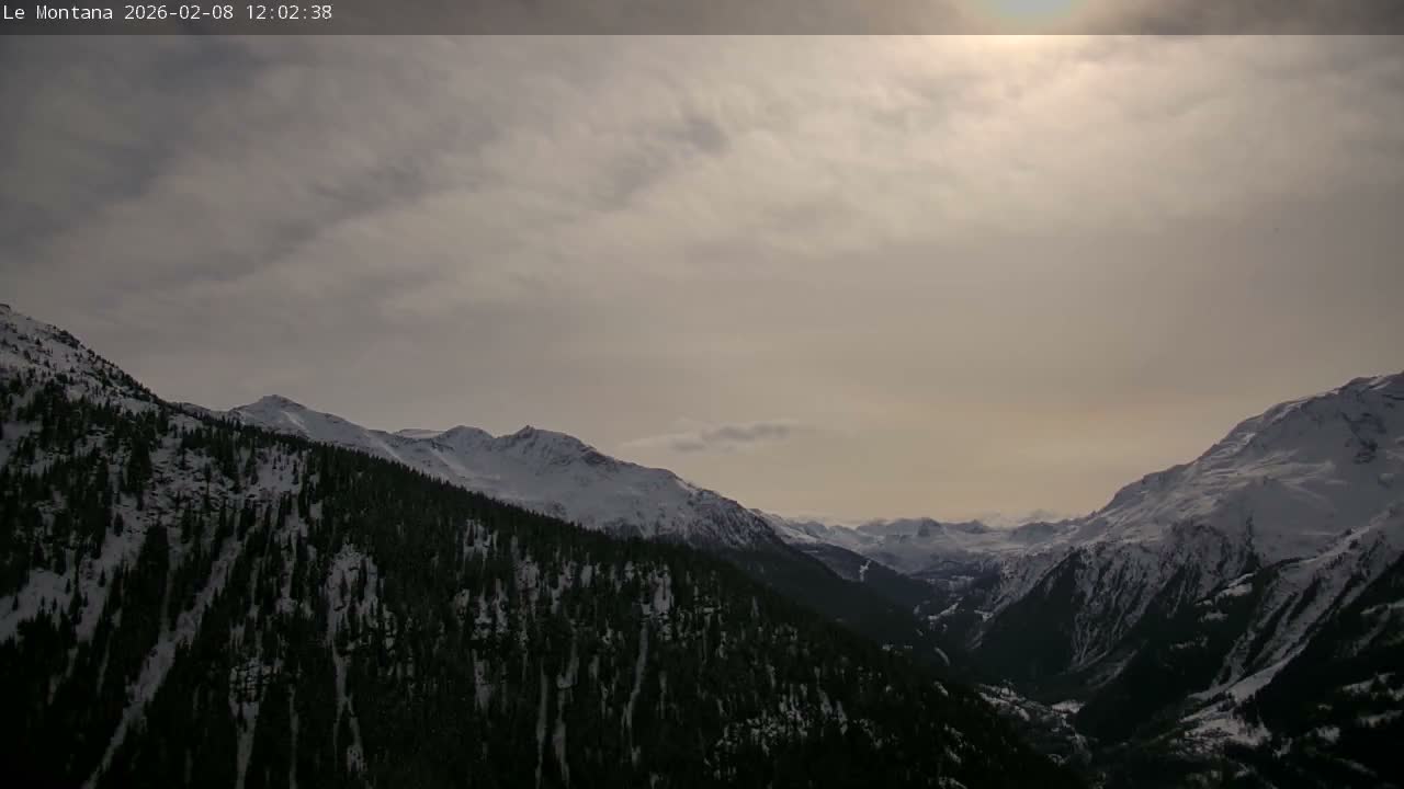 Montvalezan,  La Rosière Ski Village & Chalet Le Montana Cottage French Alps Live Cam - Albertville, Savoie, Auvergne-Rhône-Alpes, France