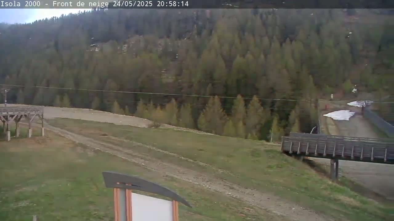 Isola, Isola 2000 Ski Village & Ski Slopes Live Cam - Nice, Alpes-Maritimes, Provence-Alpes-Côte d’Azur, France