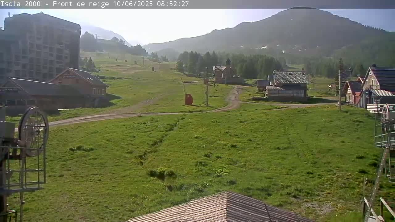 Isola, Isola 2000 Ski Village & Ski Slopes Live Cam - Nice, Alpes-Maritimes, Provence-Alpes-Côte d’Azur, France