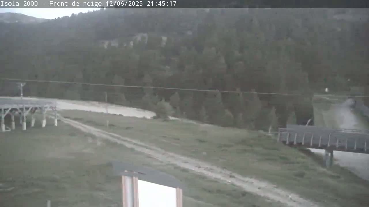 Isola, Isola 2000 Ski Village & Ski Slopes Live Cam - Nice, Alpes-Maritimes, Provence-Alpes-Côte d’Azur, France