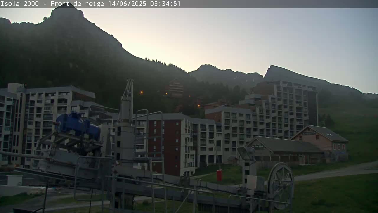 Isola, Isola 2000 Ski Village & Ski Slopes Live Cam - Nice, Alpes-Maritimes, Provence-Alpes-Côte d’Azur, France