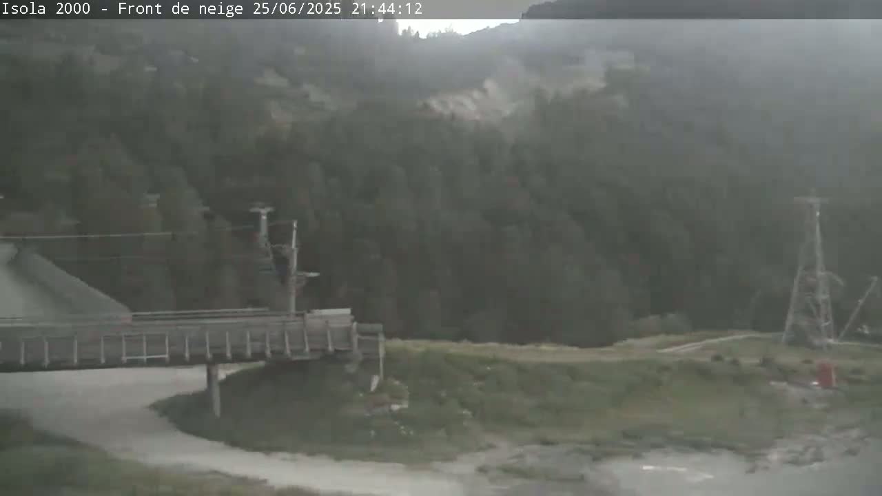 Isola, Isola 2000 Ski Village & Ski Slopes Live Cam - Nice, Alpes-Maritimes, Provence-Alpes-Côte d’Azur, France