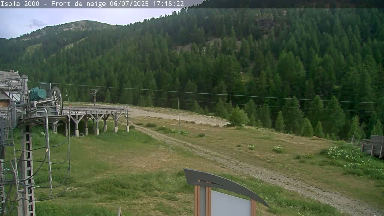 Isola, Isola 2000 Ski Village & Ski Slopes Live Cam - Nice, Alpes-Maritimes, Provence-Alpes-Côte d’Azur, France