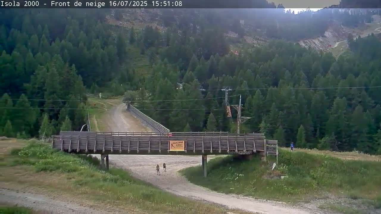 Isola, Isola 2000 Ski Village & Ski Slopes Live Cam - Nice, Alpes-Maritimes, Provence-Alpes-Côte d’Azur, France