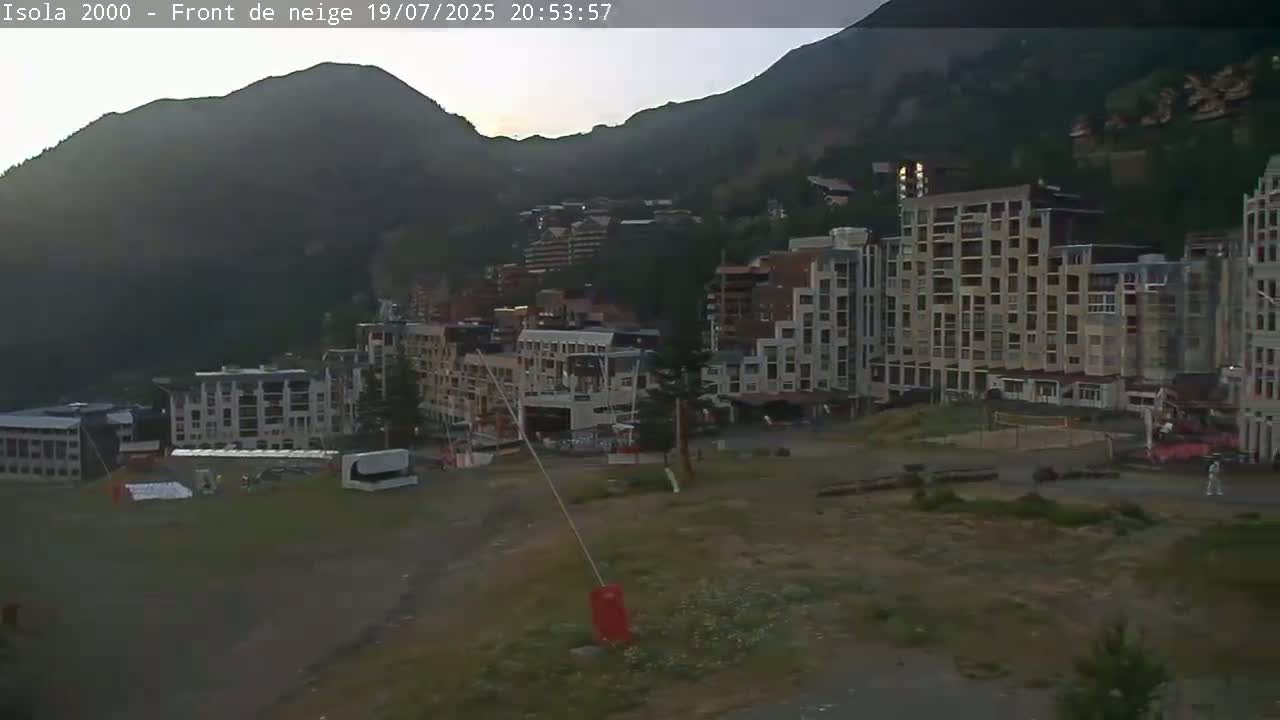 Isola, Isola 2000 Ski Village & Ski Slopes Live Cam - Nice, Alpes-Maritimes, Provence-Alpes-Côte d’Azur, France