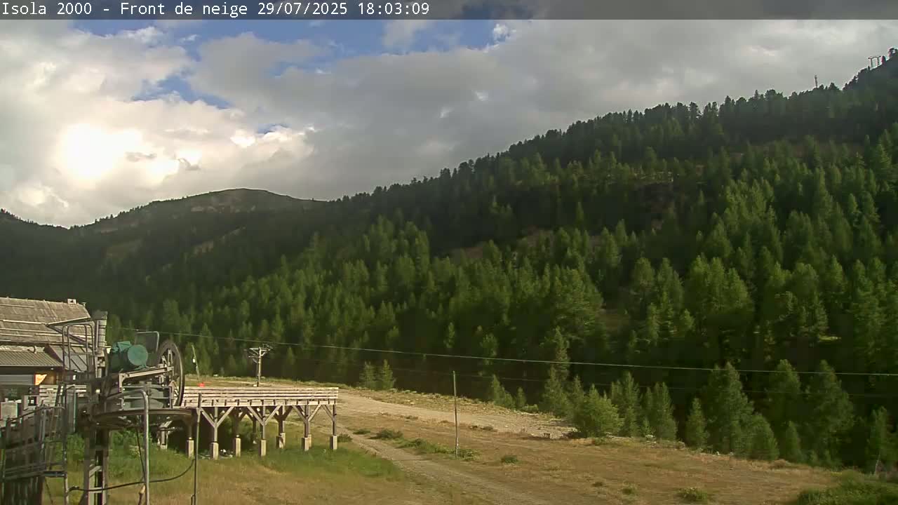 Isola, Isola 2000 Ski Village & Ski Slopes Live Cam - Nice, Alpes-Maritimes, Provence-Alpes-Côte d’Azur, France