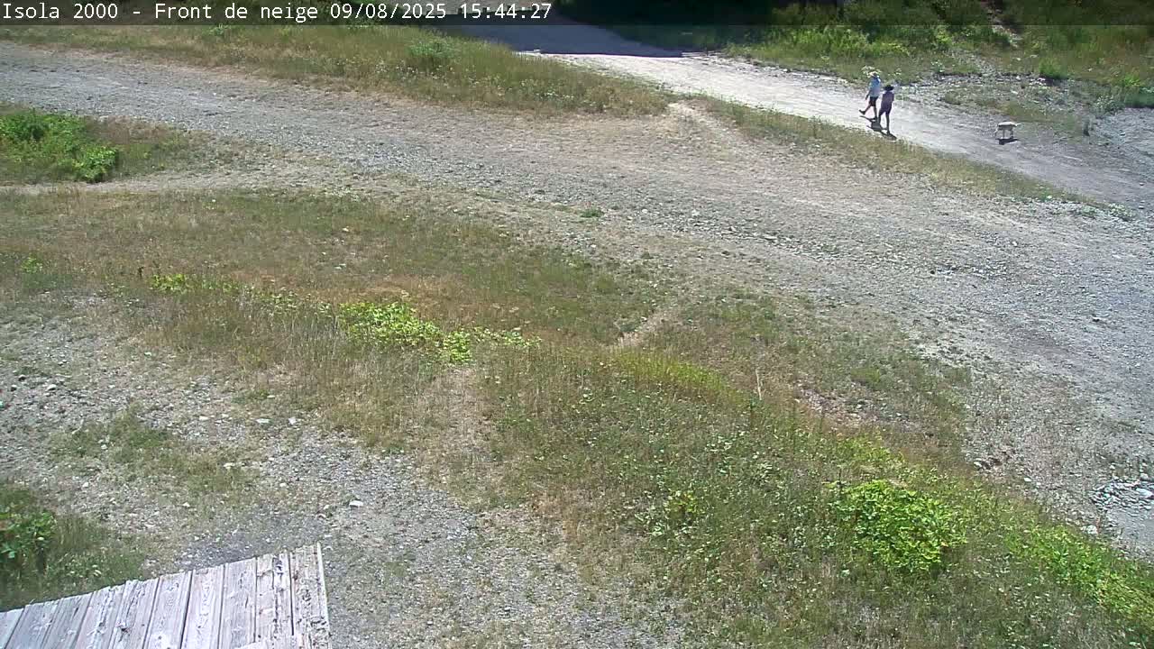 Isola, Isola 2000 Ski Village & Ski Slopes Live Cam - Nice, Alpes-Maritimes, Provence-Alpes-Côte d’Azur, France