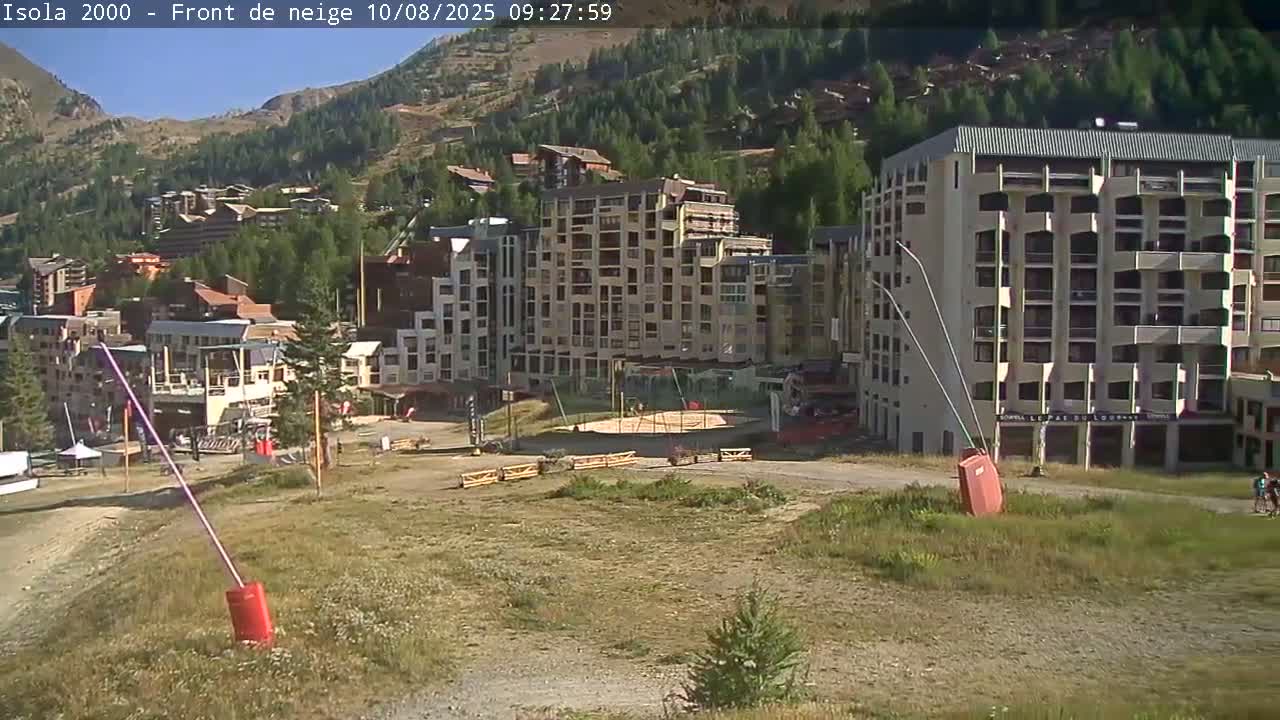 Isola, Isola 2000 Ski Village & Ski Slopes Live Cam - Nice, Alpes-Maritimes, Provence-Alpes-Côte d’Azur, France