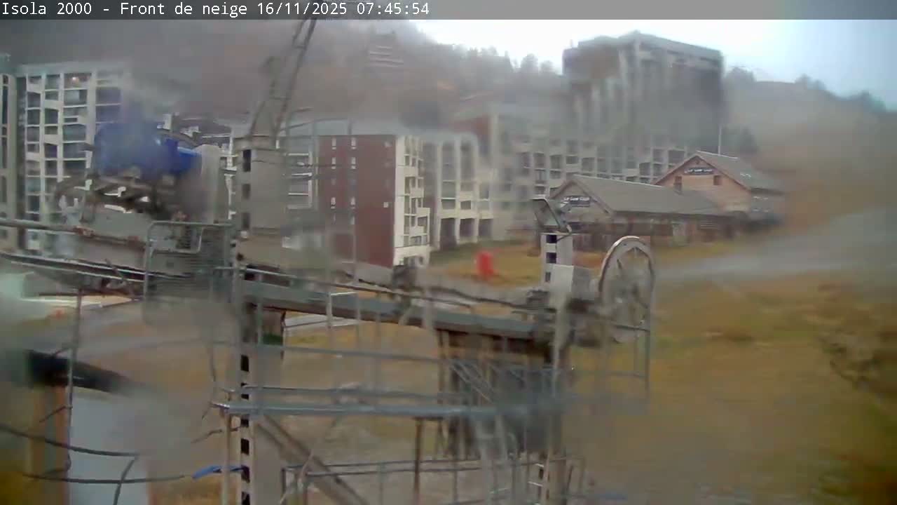 Isola, Isola 2000 Ski Village & Ski Slopes Live Cam - Nice, Alpes-Maritimes, Provence-Alpes-Côte d’Azur, France