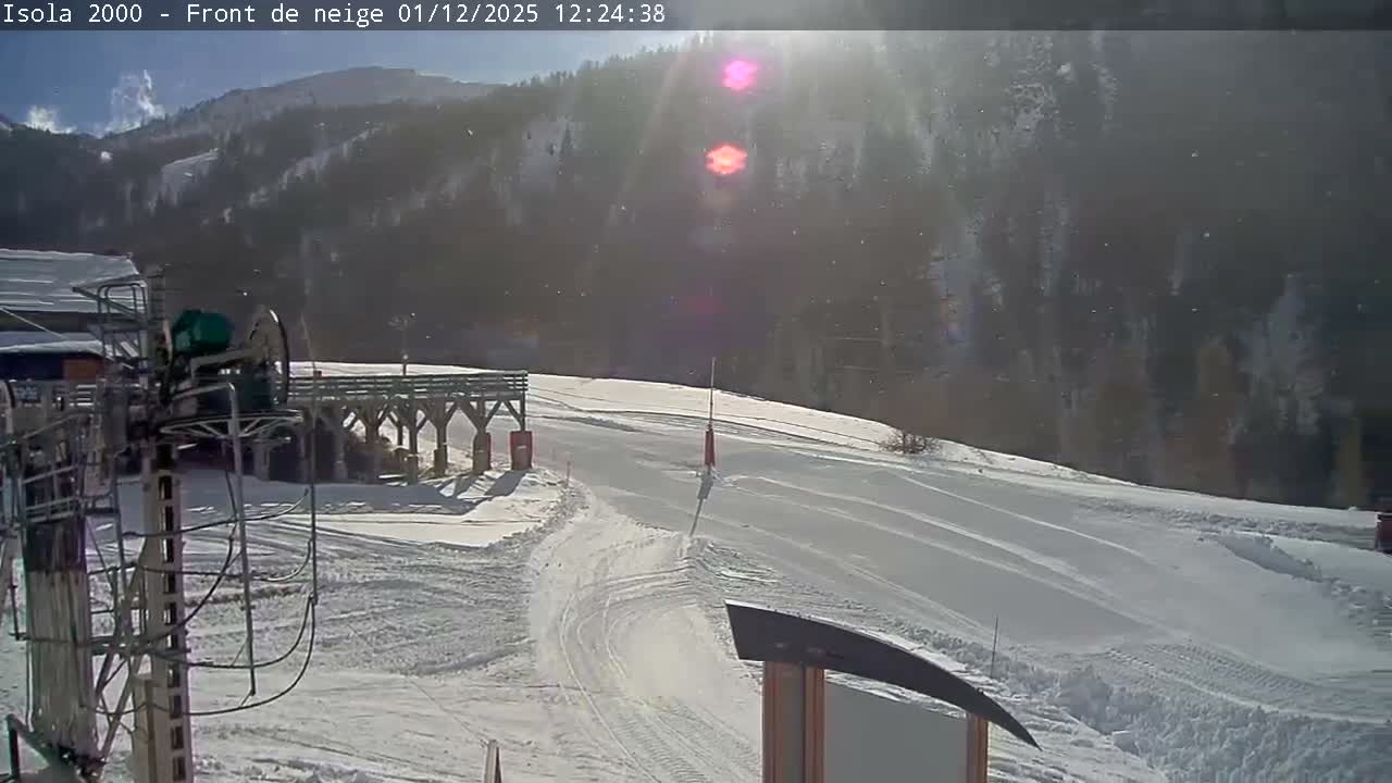 Isola, Isola 2000 Ski Village & Ski Slopes Live Cam - Nice, Alpes-Maritimes, Provence-Alpes-Côte d’Azur, France