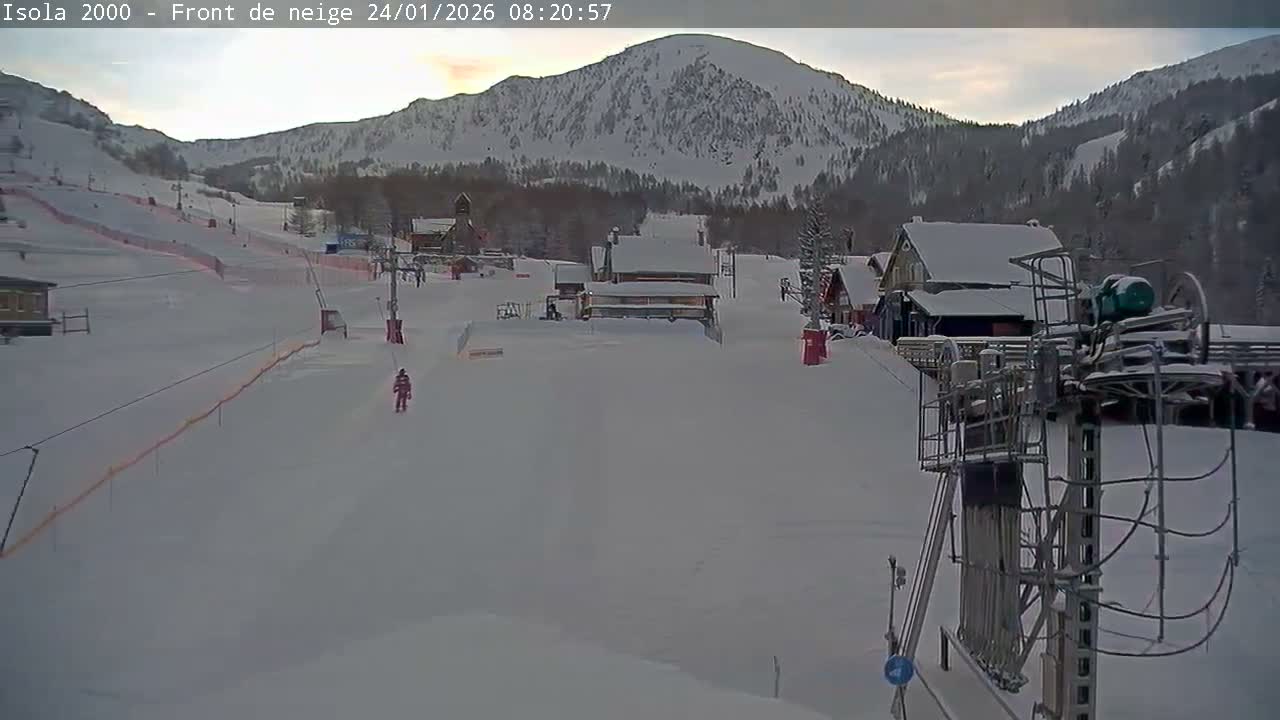 Isola, Isola 2000 Ski Village & Ski Slopes Live Cam - Nice, Alpes-Maritimes, Provence-Alpes-Côte d’Azur, France