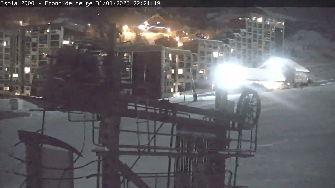 Isola, Isola 2000 Ski Village & Ski Slopes Live Cam - Nice, Alpes-Maritimes, Provence-Alpes-Côte d’Azur, France