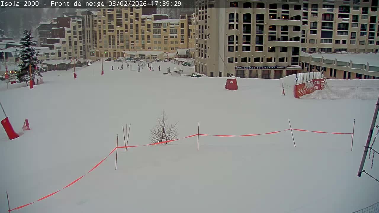 Isola, Isola 2000 Ski Village & Ski Slopes Live Cam - Nice, Alpes-Maritimes, Provence-Alpes-Côte d’Azur, France