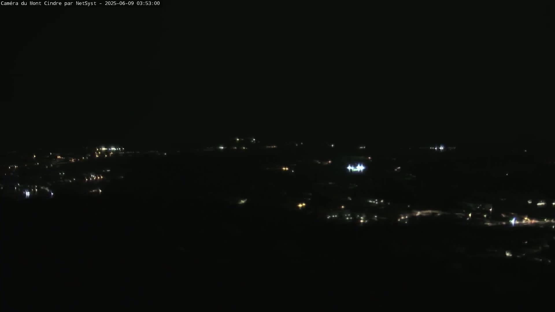 Lyon Skyline from Saint-Cyr-au-Mont-d'Or Mont Cindre Live Cam - Lyon, Métropole de Lyon, Auvergne-Rhône-Alpes, France