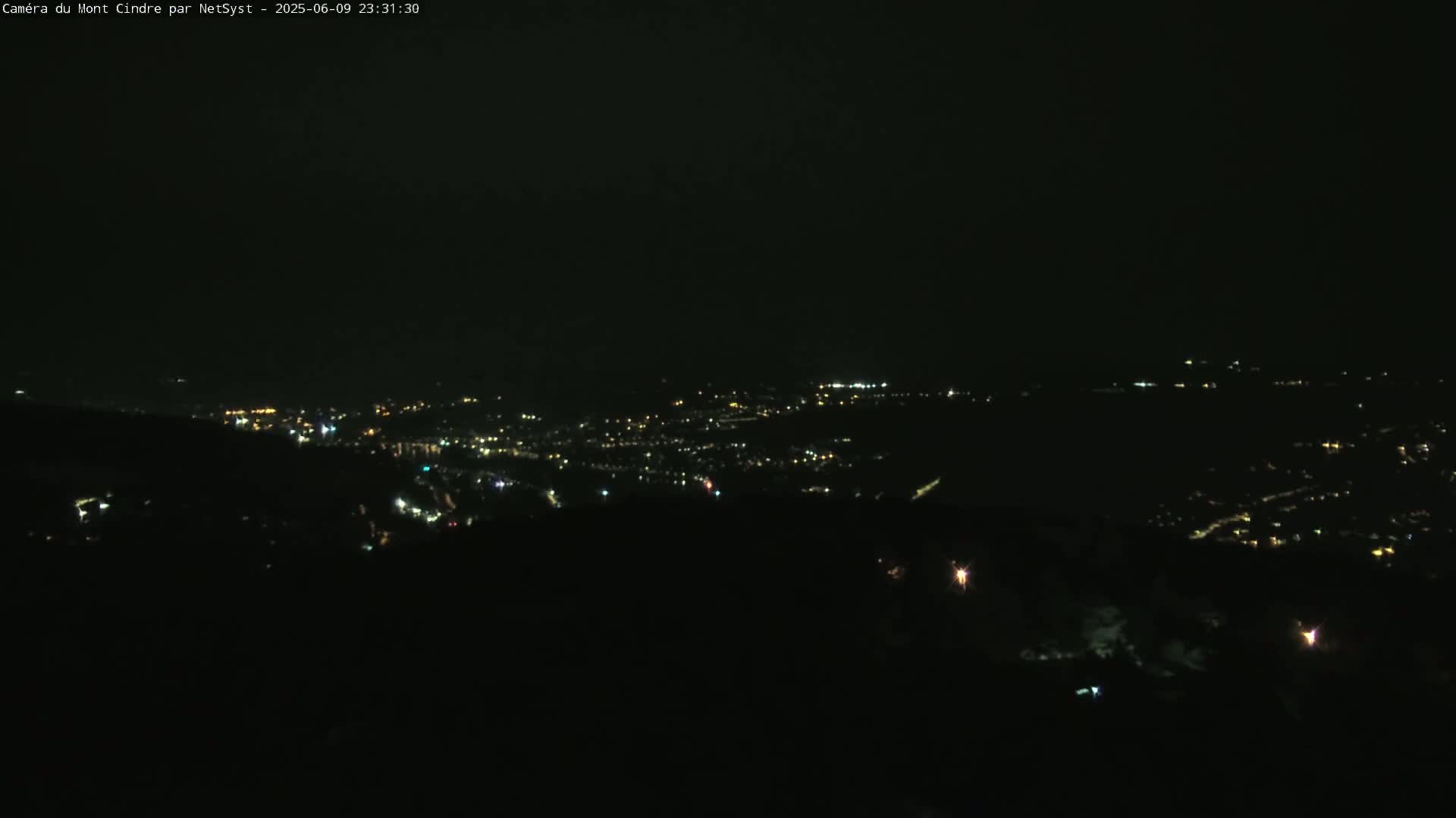 Lyon Skyline from Saint-Cyr-au-Mont-d'Or Mont Cindre Live Cam - Lyon, Métropole de Lyon, Auvergne-Rhône-Alpes, France