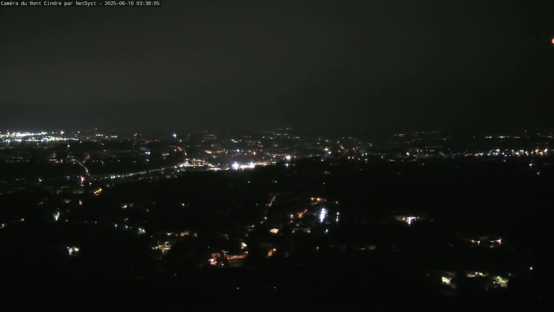 Lyon Skyline from Saint-Cyr-au-Mont-d'Or Mont Cindre Live Cam - Lyon, Métropole de Lyon, Auvergne-Rhône-Alpes, France