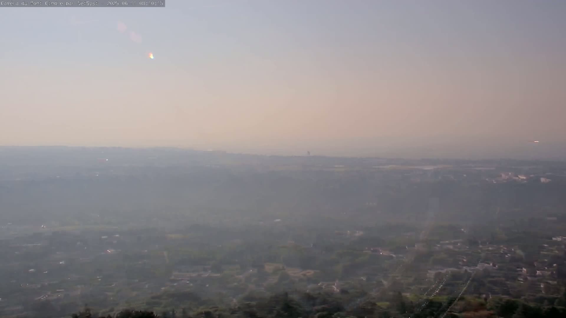 Lyon Skyline from Saint-Cyr-au-Mont-d'Or Mont Cindre Live Cam - Lyon, Métropole de Lyon, Auvergne-Rhône-Alpes, France