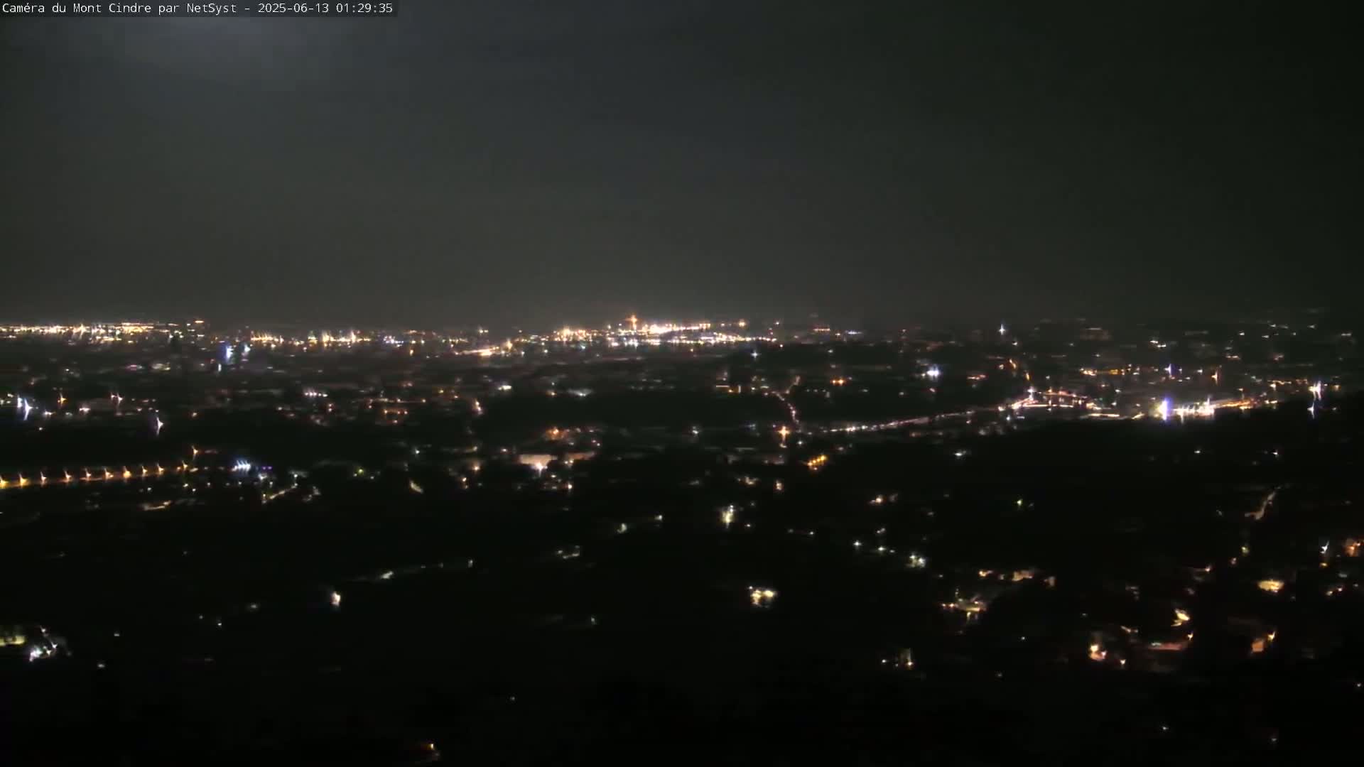 Lyon Skyline from Saint-Cyr-au-Mont-d'Or Mont Cindre Live Cam - Lyon, Métropole de Lyon, Auvergne-Rhône-Alpes, France