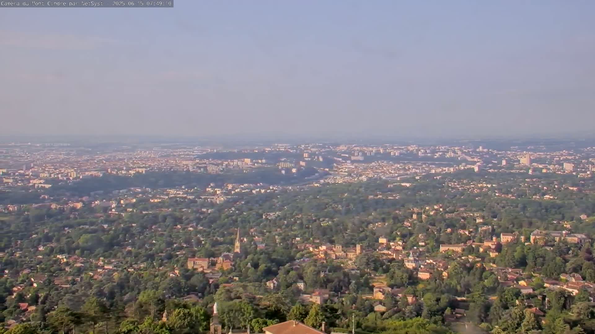 Lyon Skyline from Saint-Cyr-au-Mont-d'Or Mont Cindre Live Cam - Lyon, Métropole de Lyon, Auvergne-Rhône-Alpes, France