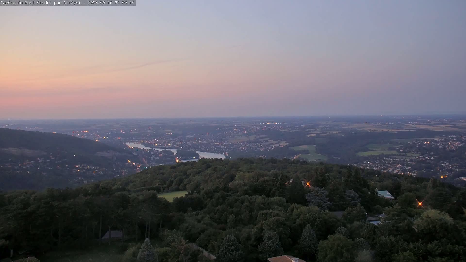 Lyon Skyline from Saint-Cyr-au-Mont-d'Or Mont Cindre Live Cam - Lyon, Métropole de Lyon, Auvergne-Rhône-Alpes, France