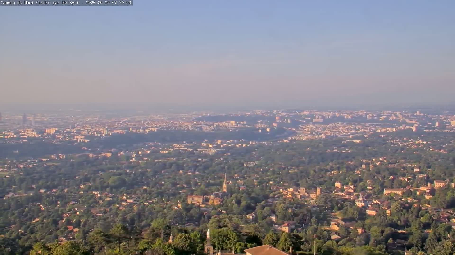 Lyon Skyline from Saint-Cyr-au-Mont-d'Or Mont Cindre Live Cam - Lyon, Métropole de Lyon, Auvergne-Rhône-Alpes, France