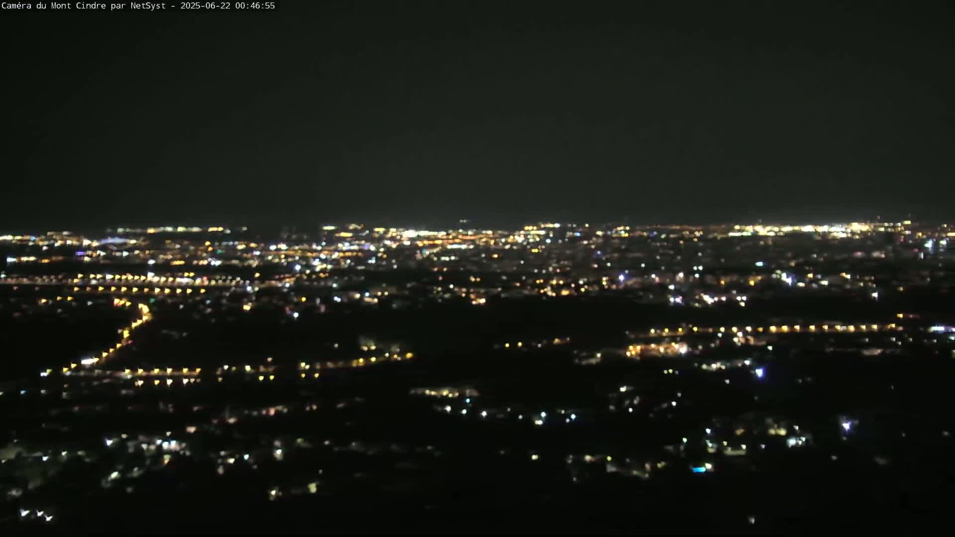 Lyon Skyline from Saint-Cyr-au-Mont-d'Or Mont Cindre Live Cam - Lyon, Métropole de Lyon, Auvergne-Rhône-Alpes, France