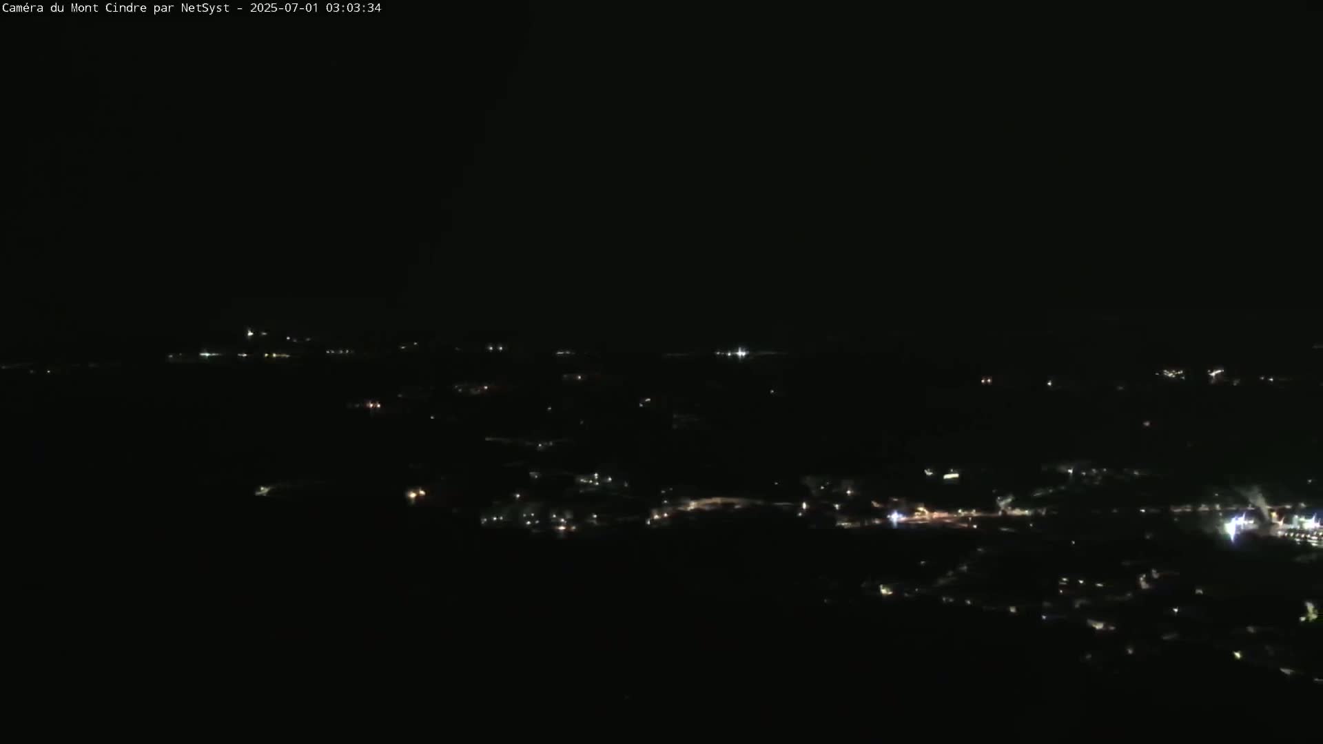 Lyon Skyline from Saint-Cyr-au-Mont-d'Or Mont Cindre Live Cam - Lyon, Métropole de Lyon, Auvergne-Rhône-Alpes, France