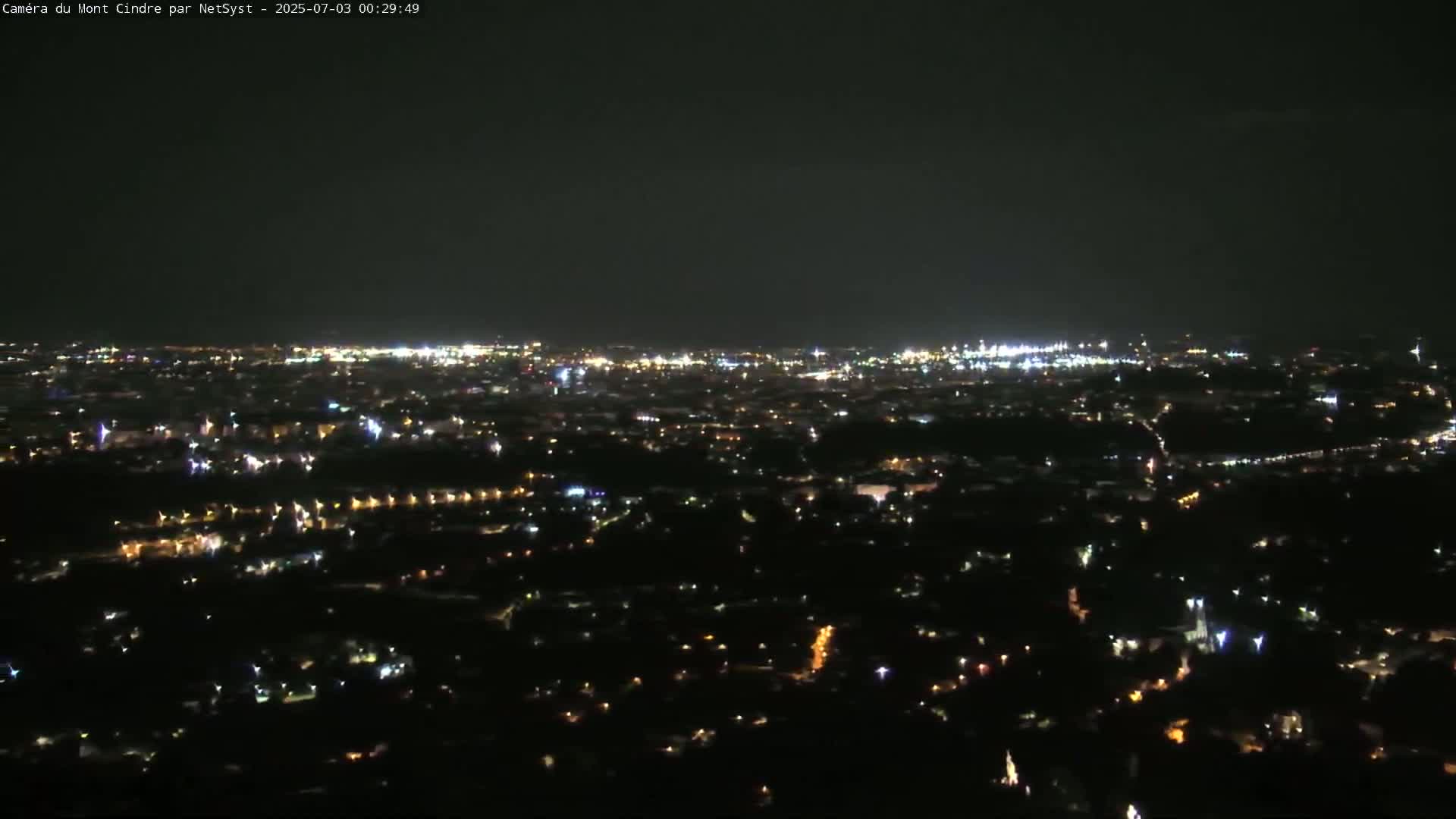 Lyon Skyline from Saint-Cyr-au-Mont-d'Or Mont Cindre Live Cam - Lyon, Métropole de Lyon, Auvergne-Rhône-Alpes, France