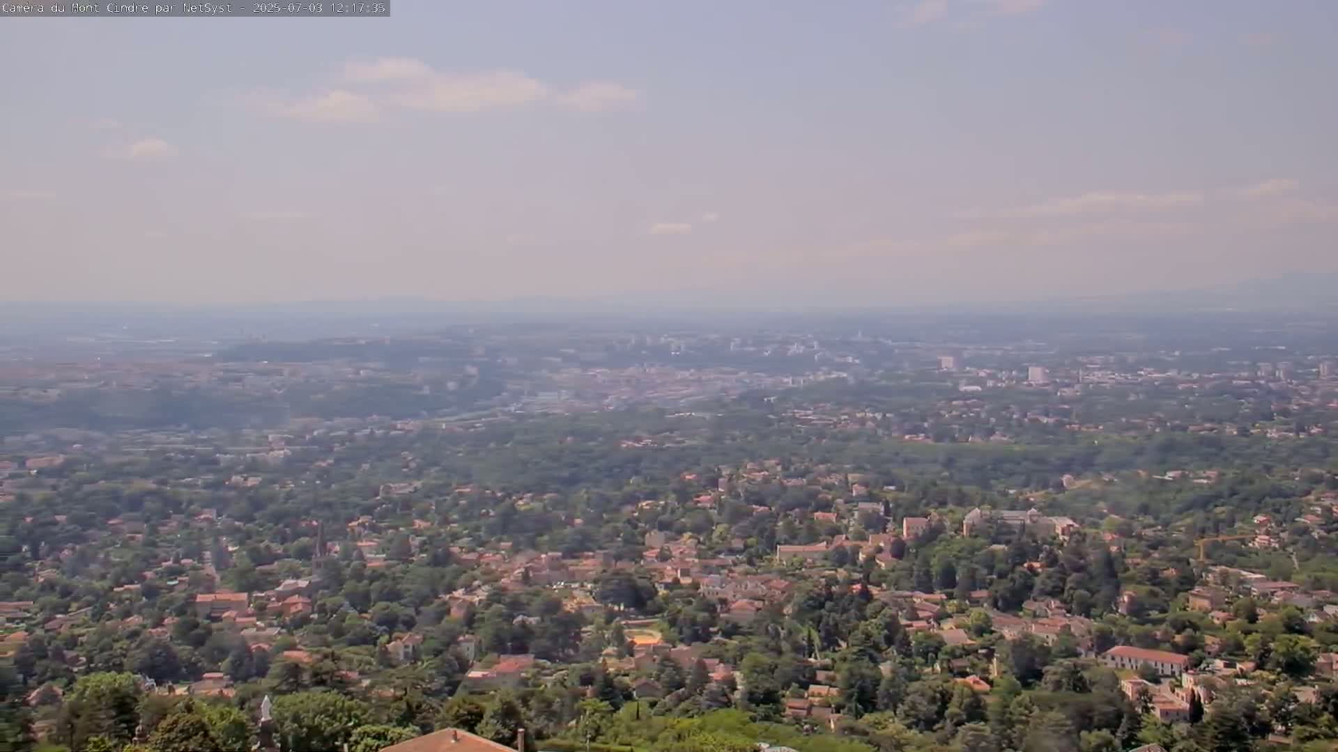Lyon Skyline from Saint-Cyr-au-Mont-d'Or Mont Cindre Live Cam - Lyon, Métropole de Lyon, Auvergne-Rhône-Alpes, France