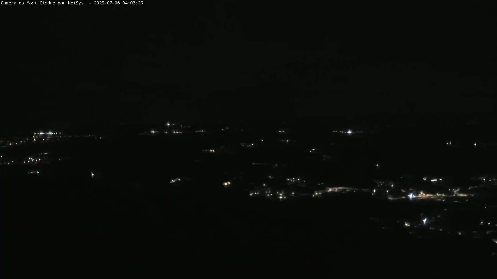 Lyon Skyline from Saint-Cyr-au-Mont-d'Or Mont Cindre Live Cam - Lyon, Métropole de Lyon, Auvergne-Rhône-Alpes, France