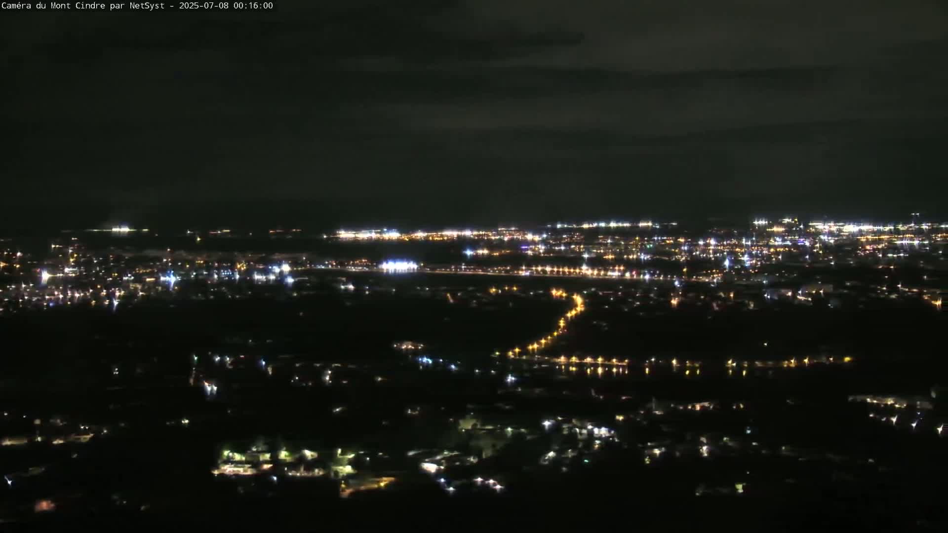 Lyon Skyline from Saint-Cyr-au-Mont-d'Or Mont Cindre Live Cam - Lyon, Métropole de Lyon, Auvergne-Rhône-Alpes, France