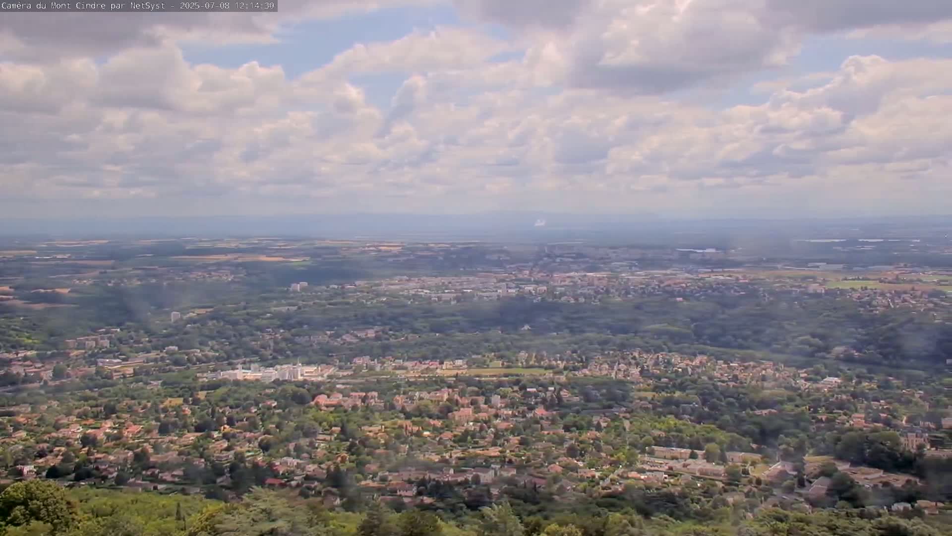 Lyon Skyline from Saint-Cyr-au-Mont-d'Or Mont Cindre Live Cam - Lyon, Métropole de Lyon, Auvergne-Rhône-Alpes, France