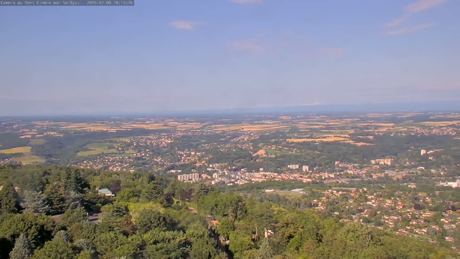 Lyon Skyline from Saint-Cyr-au-Mont-d'Or Mont Cindre Live Cam - Lyon, Métropole de Lyon, Auvergne-Rhône-Alpes, France