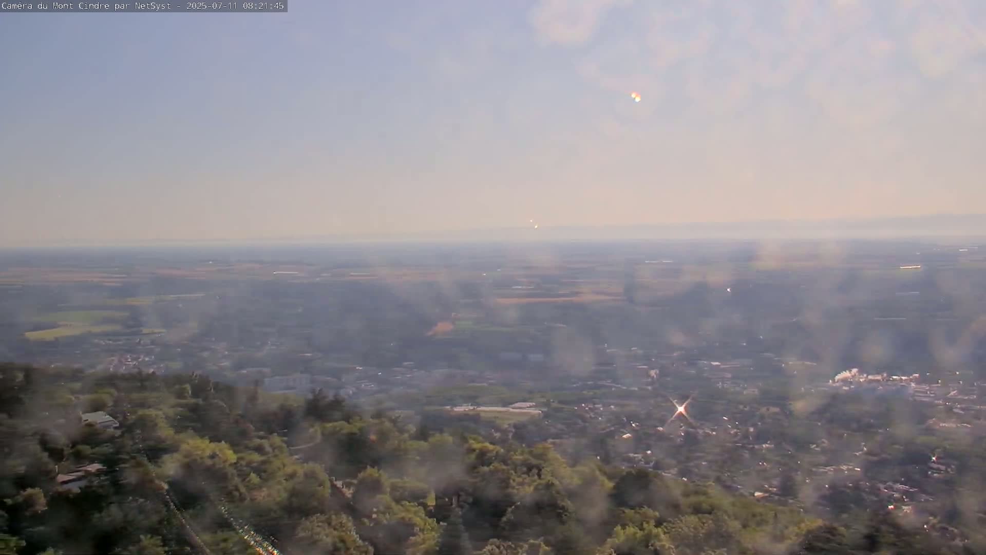 Lyon Skyline from Saint-Cyr-au-Mont-d'Or Mont Cindre Live Cam - Lyon, Métropole de Lyon, Auvergne-Rhône-Alpes, France