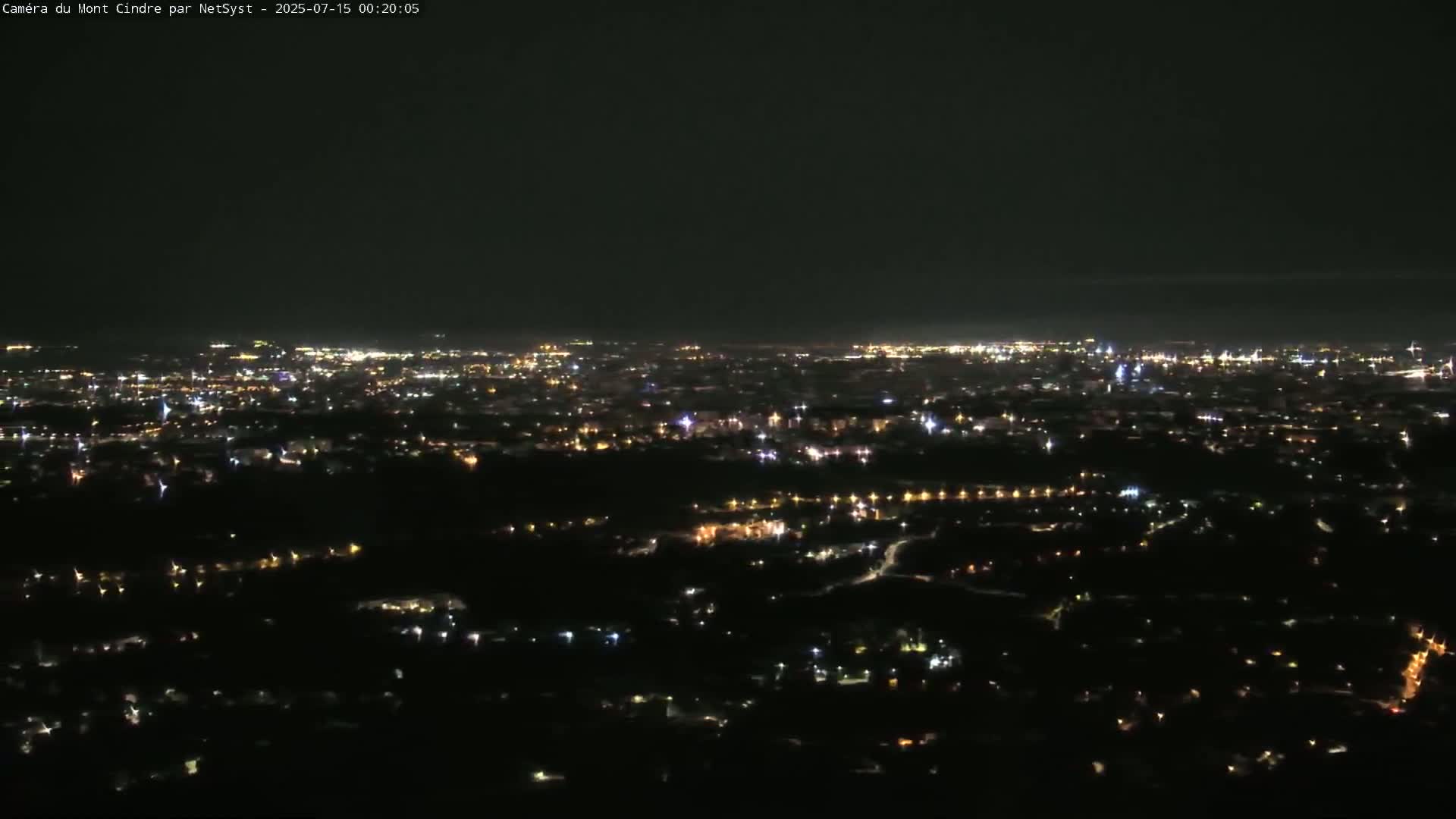 Lyon Skyline from Saint-Cyr-au-Mont-d'Or Mont Cindre Live Cam - Lyon, Métropole de Lyon, Auvergne-Rhône-Alpes, France