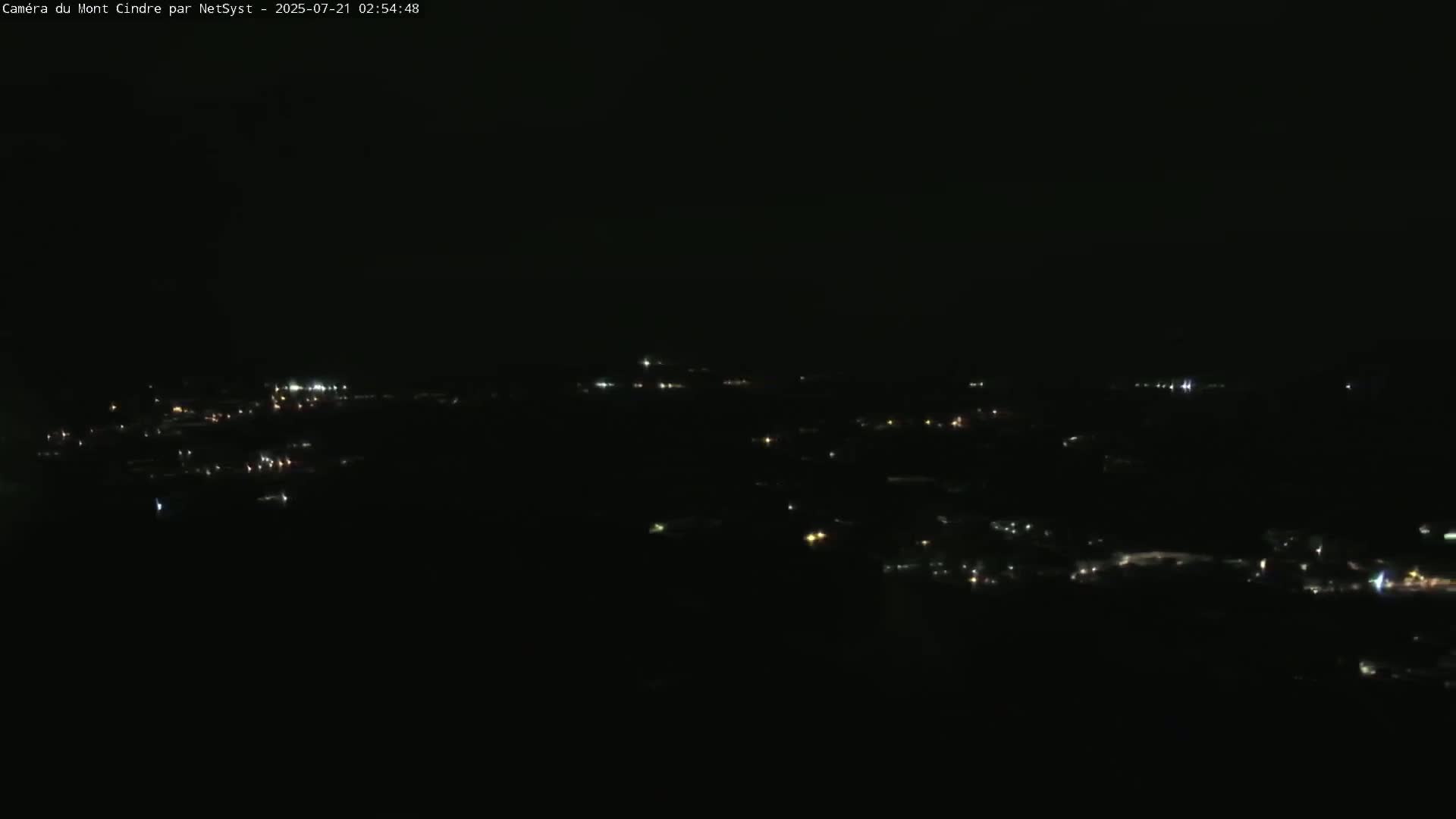 Lyon Skyline from Saint-Cyr-au-Mont-d'Or Mont Cindre Live Cam - Lyon, Métropole de Lyon, Auvergne-Rhône-Alpes, France